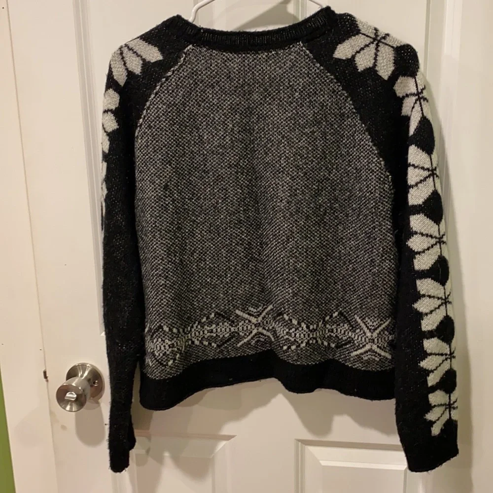 Holiday Reindeer Snowflake Christmas Sweater Oversized